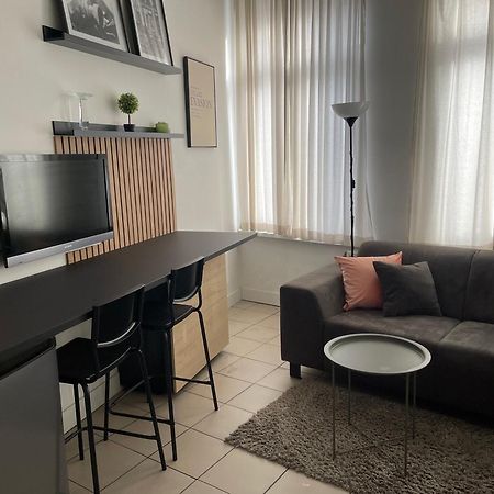 Private Studio In Антверпен Экстерьер фото