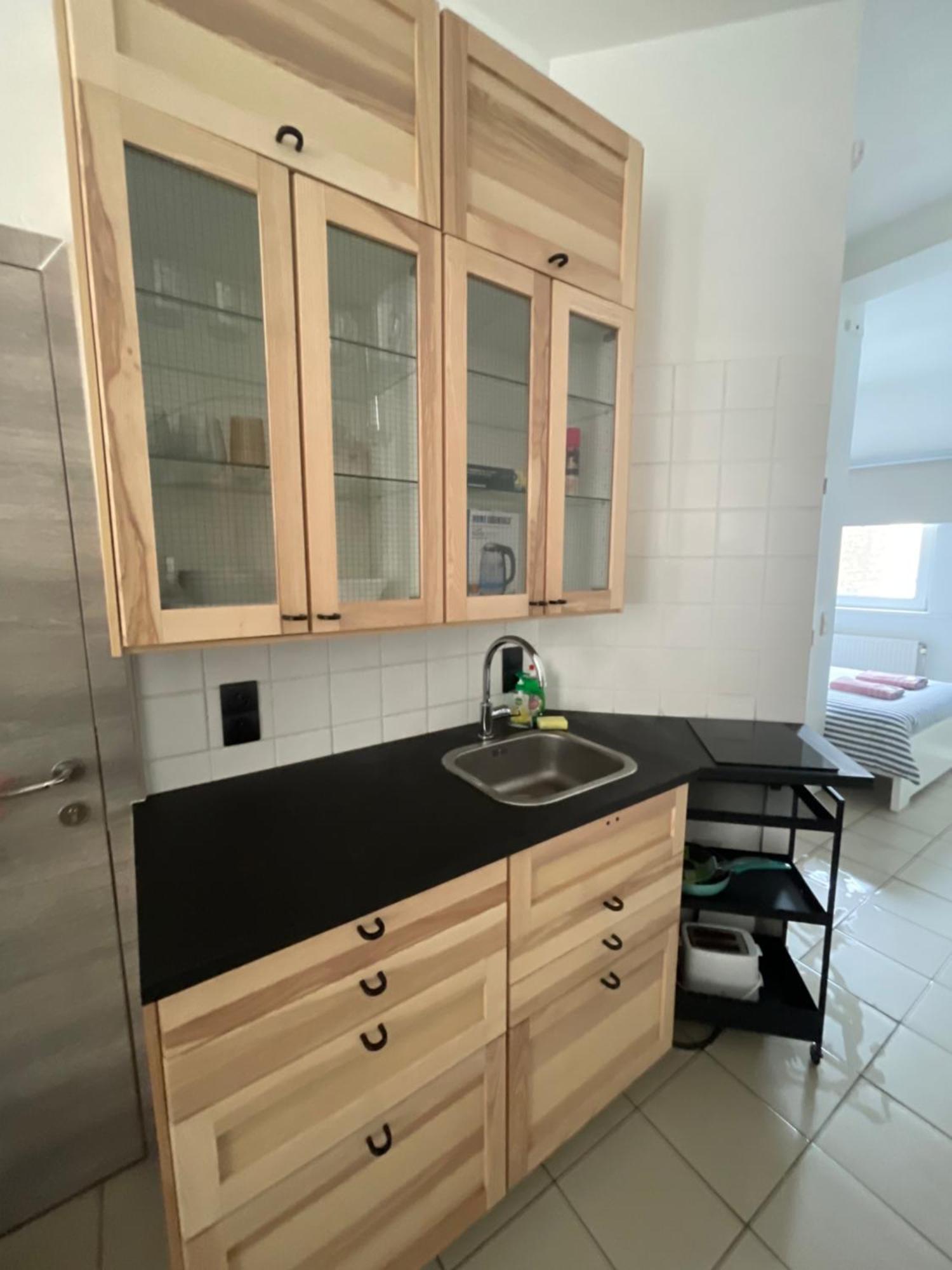 Private Studio In Антверпен Экстерьер фото